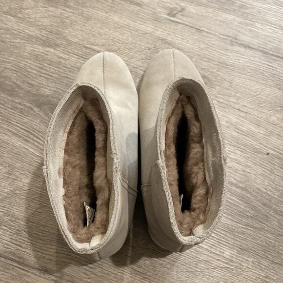 EMU Australia Grey Alyssum Lo Suede Boot - Picture 5 of 11